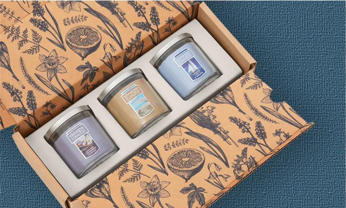 Yankee Candle Offers the Sweet Smell of Subscriptions Featured Image